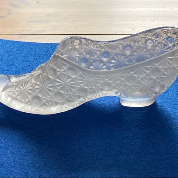 Frosted Crystal Glass Shoe - Bryce Brothers C. 1880s - Picture 6 of 8
